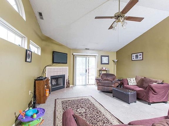 5th image of 4528 Golden Meadow Ct