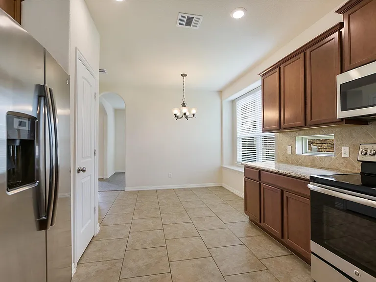 1117 Arvada Dr — Photo 9