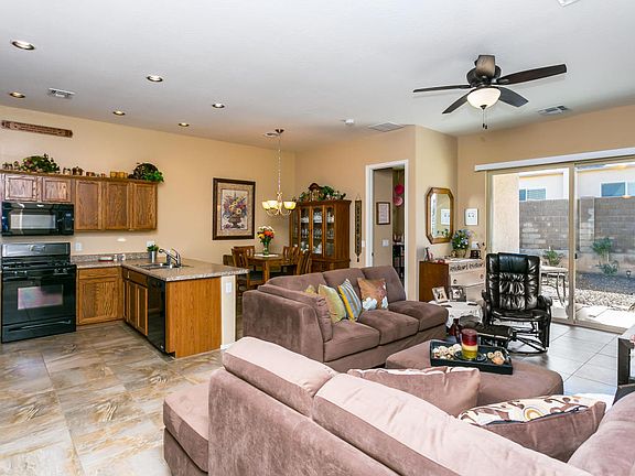 2nd image of 6825 E Hetley Pl