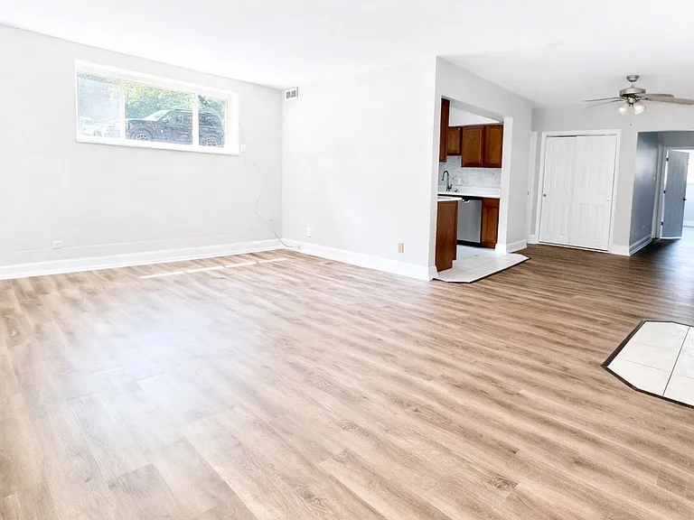 2-Bedroom W/out Balcony