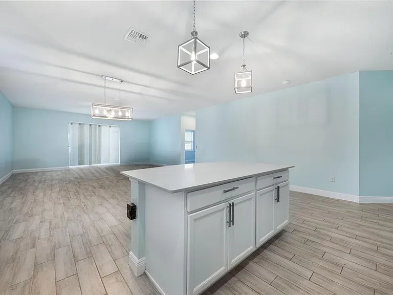 3617 Vega Creek Dr — Photo 8