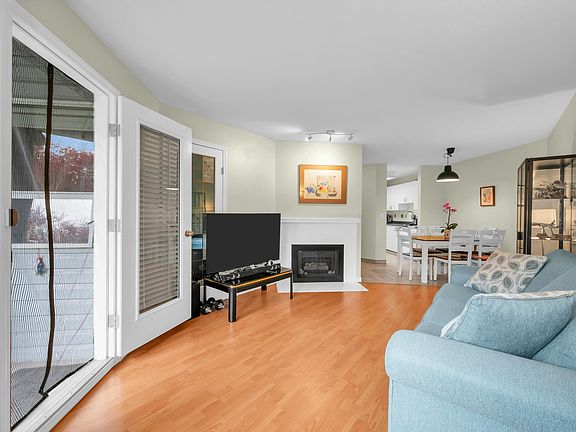 4th image of 7840 Moffatt Rd #101
