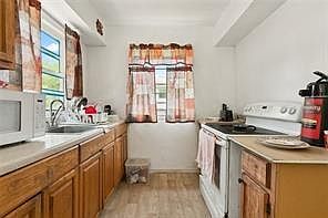 4th image of 2112 Licciardi Ln