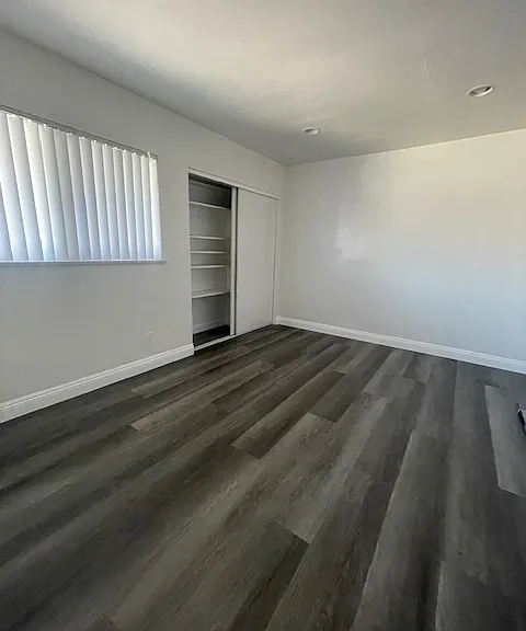92 Glover Ct — Photo 7