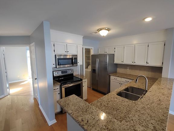 2nd image of 9041 J M Keynes Dr Unit 9