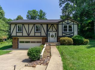 8 Spring Valley Dr, Arden, NC 28704