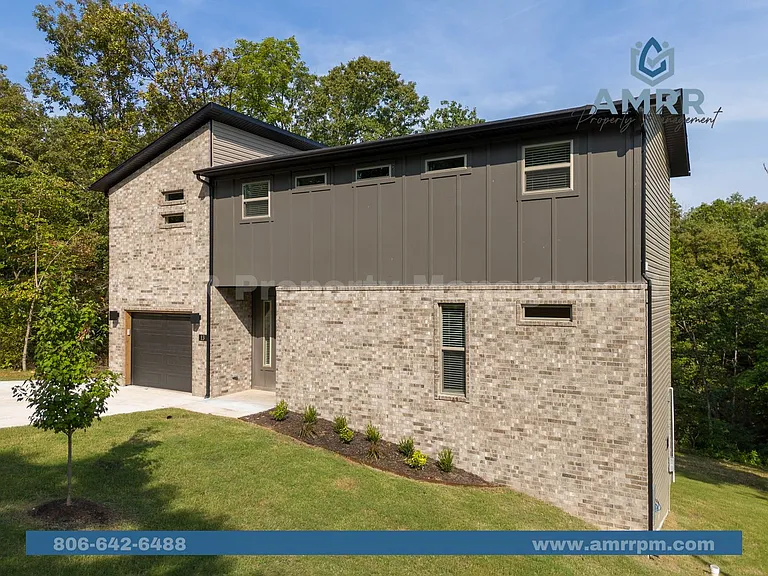13 Carrick Dr — Photo 3