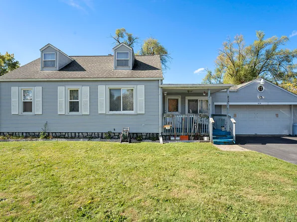 819 N Harris Rd, Ypsilanti, MI 48198