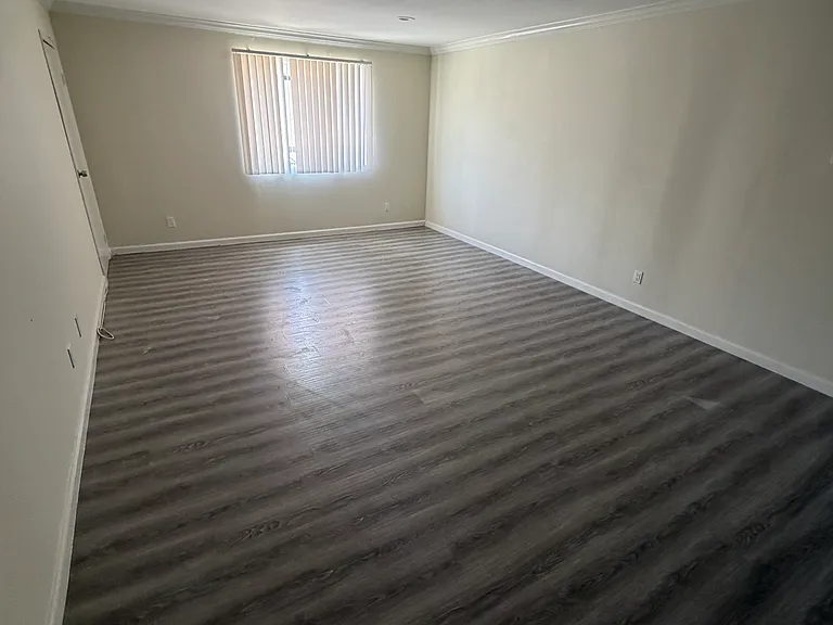 1168 Raymond Ave #D — Photo 6