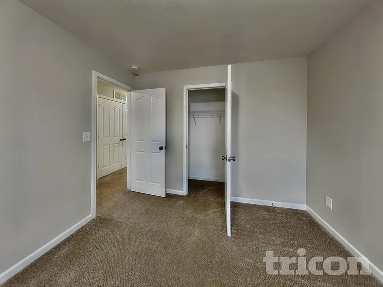 13730 Elsie Caldwell Ln — Photo 14