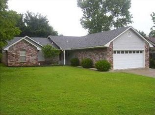 16 Brentwood Ct, Fort Smith, AR 72908
