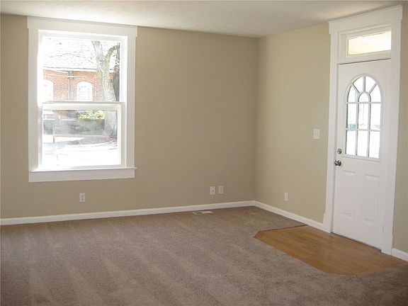 2nd image of 4730 W 72nd St