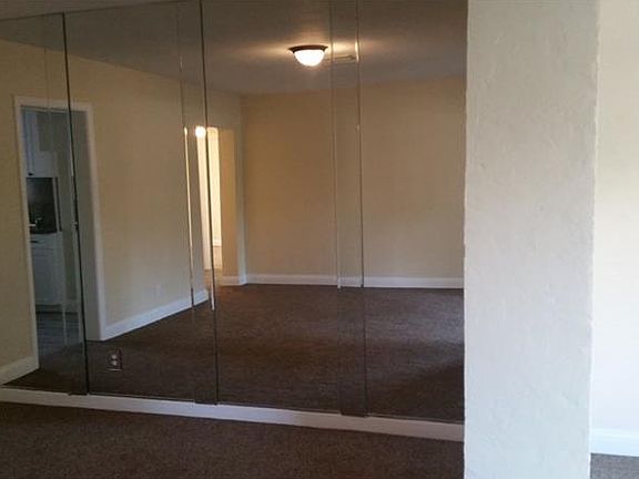 3rd image of 1332 26th Ave S