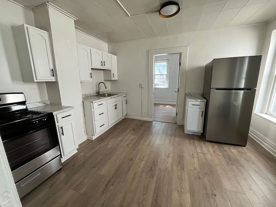 1st image of 25 Ganson St APT 6