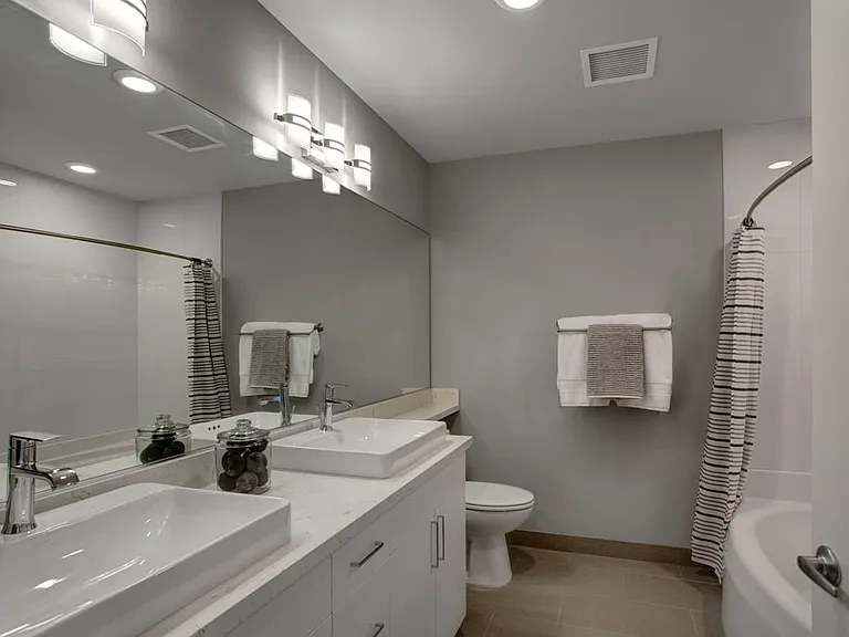 Woodin Creek Village — Photo 8
