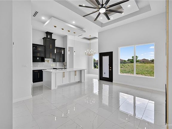 4th image of 2885 Sienna Dr