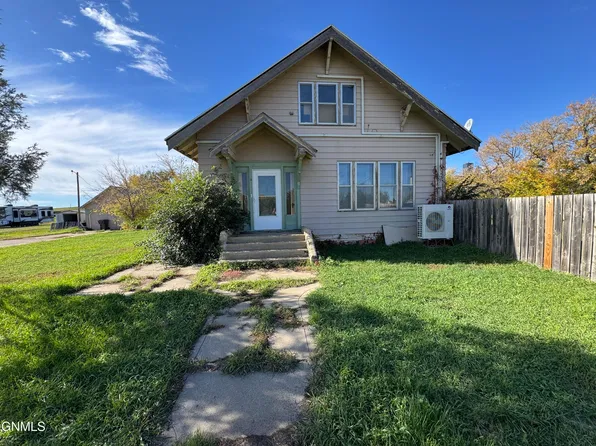 908 Elk St, Alexander, ND 58831