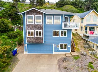 6526 NE Neptune Dr, Lincoln City, OR 97367