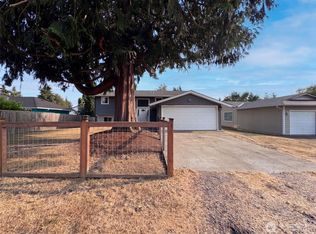 422 116th Pl SW, Everett, WA 98204