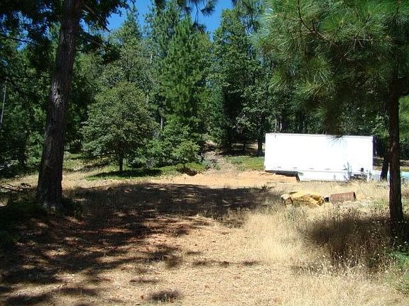2nd image of 4047 Tin Ranch Rd