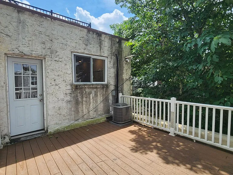 2813 W Girard Ave #2R — Photo 12
