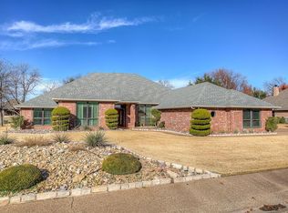 5902 Nutcracker Dr, Granbury, TX 76049