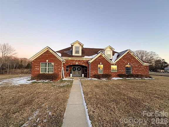 2nd image of 210 Florham Dr
