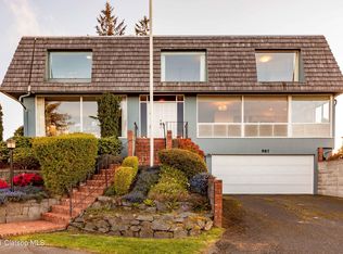 987 Ridge Dr, Astoria, OR 97103