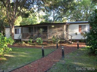 7246 W Brady Ln, Homosassa, FL 34446