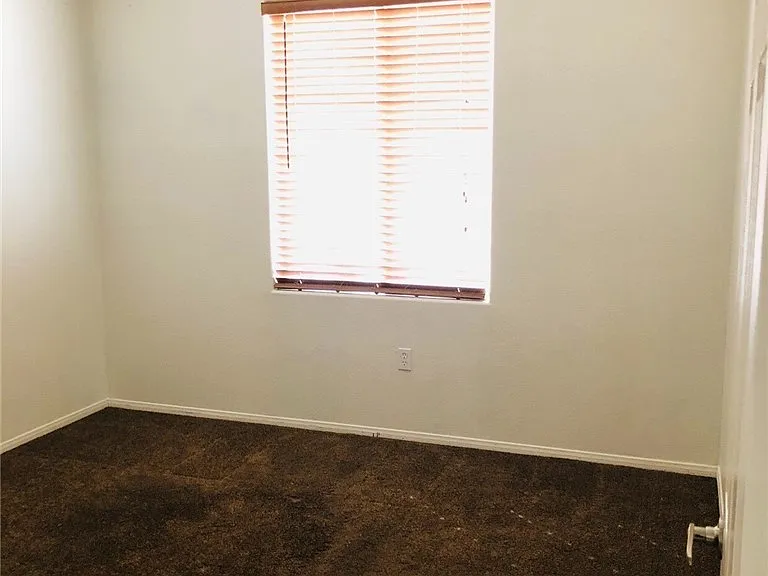 261 Fair Play St — Photo 9