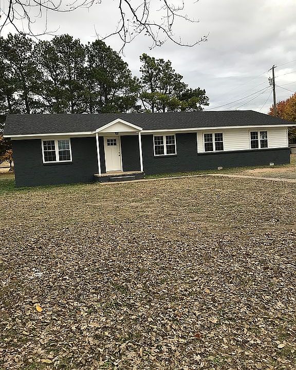 1st image of 90 Cates Landing Cir