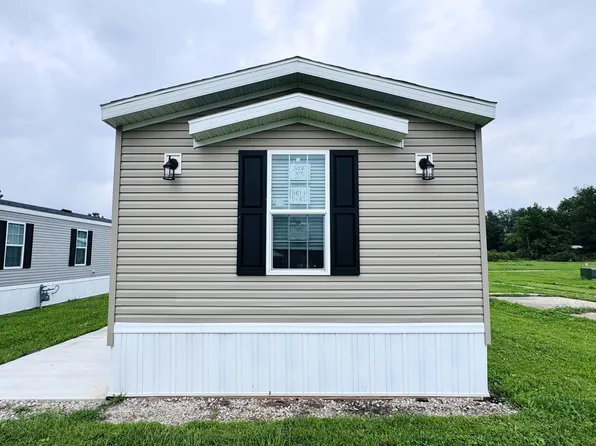 59733 Decatur Rd #33, Cassopolis, MI 49031