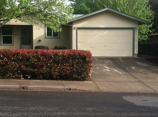 270 School House Rd, Talent, OR 97540