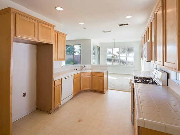 5th image of 1955 Mary Rose Ln