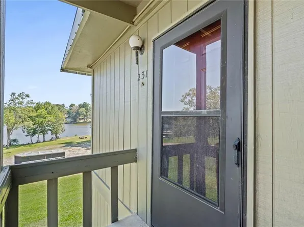 231 Riverbend Dr #231, Mobile, AL 36605