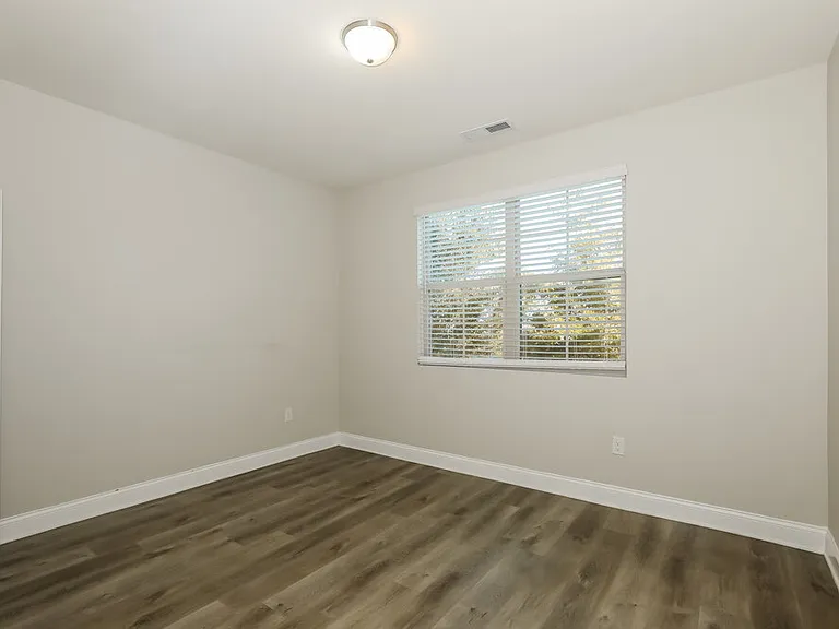 516 Overo Dr — Photo 12