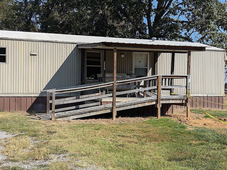 15x65, 2bed, 2 bath 
