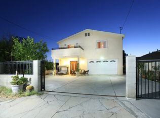 10433 Whitegate Ave, Sunland, CA 91040