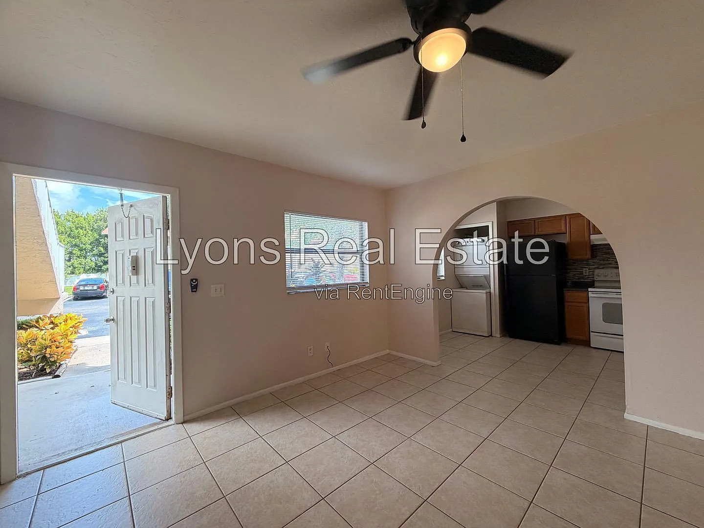 4777 Orange Grove Blvd — Photo 3