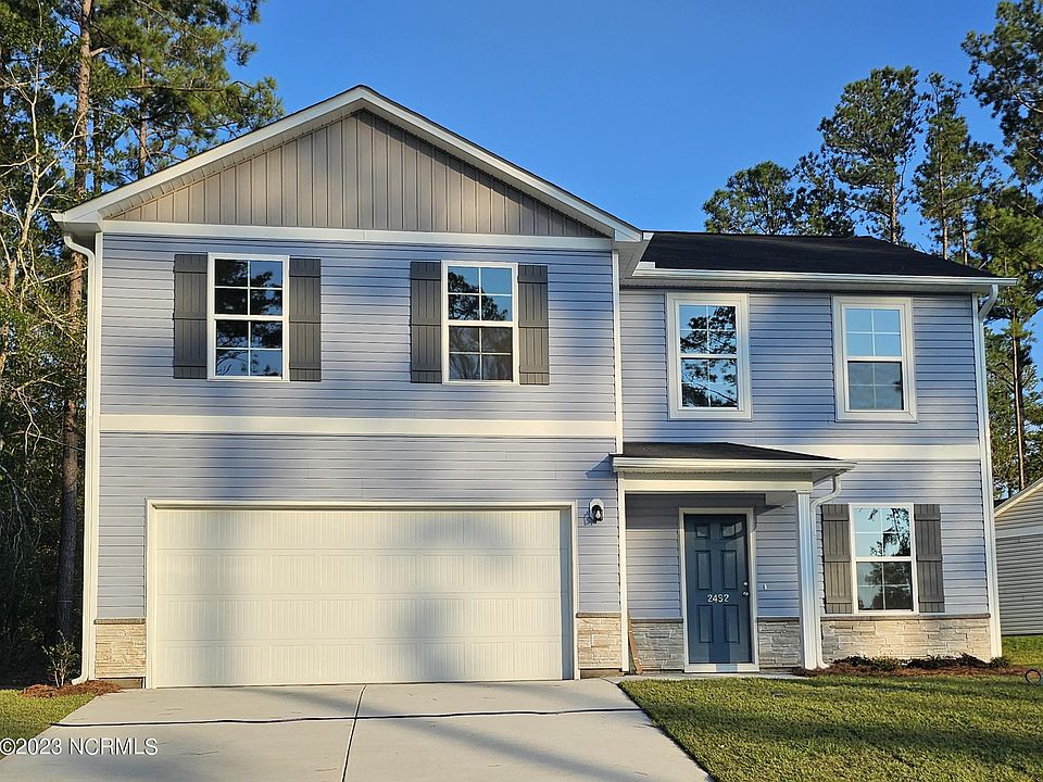 2nd image of 2492 Caraway Drive SE
