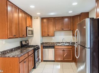 9748 Stadia Dr, Cincinnati, OH 45251