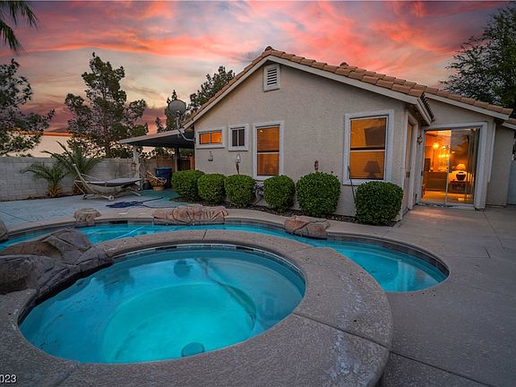 2nd image of 1828 Thunder Mountain Dr
