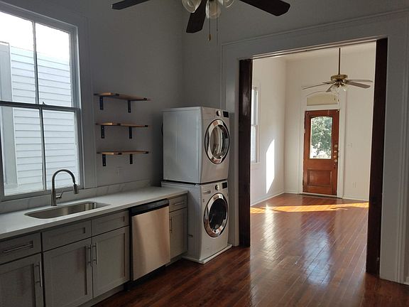 5th image of 3521 Cleveland Ave