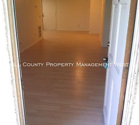 5th image of 455 S Campus Ave APT A