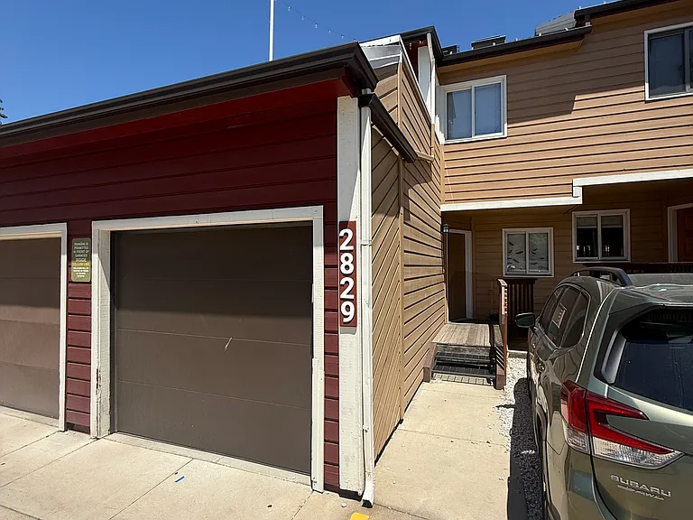 2829 Springdale Ln — Photo 1