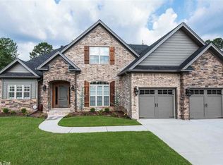 1555 Briley Dr, Conway, AR 72034