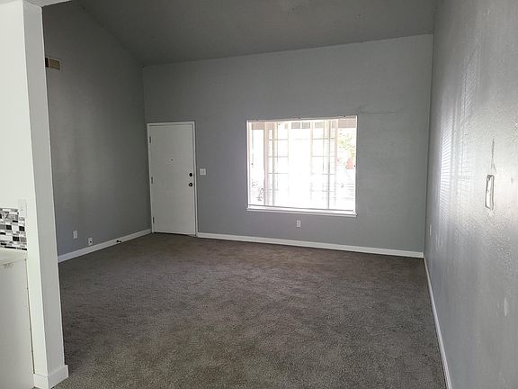 2nd image of 3018 Almond Dr
