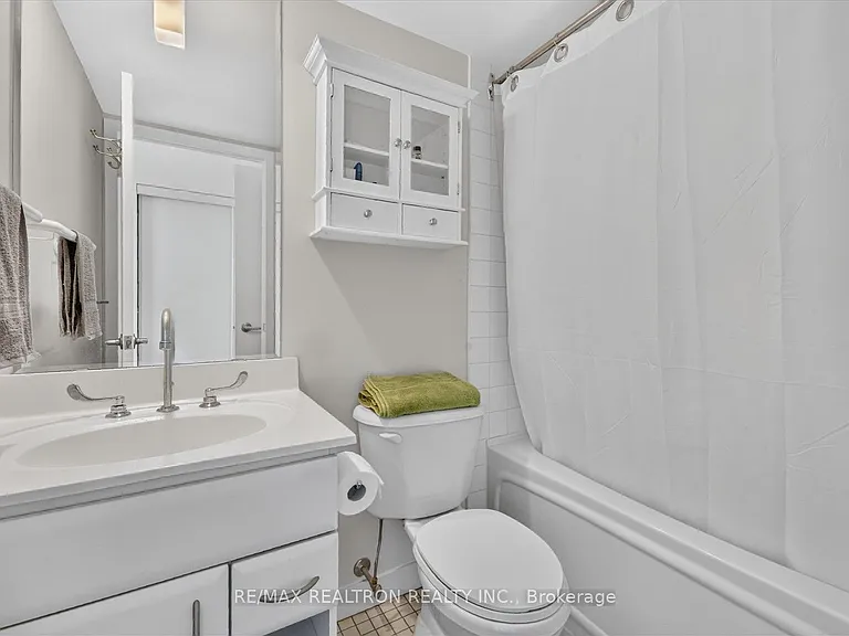 36 Lee Centre Dr #3111 — Photo 25