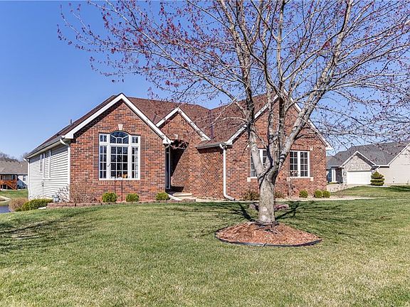 2nd image of 2910 Bel Air Ct