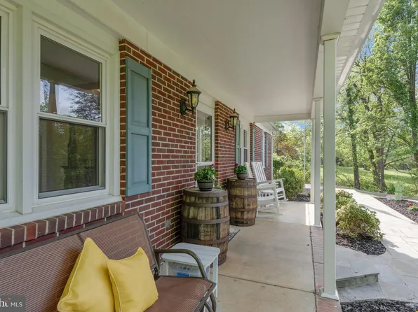 6008 Old Bust Head Rd, Broad Run, VA 20137